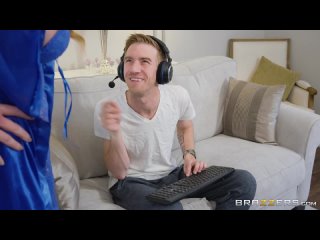 angry gamer fucks his stepmom cathy heaven - brazzers big tits big ass milf